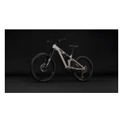Cube Stereo Hybrid ONE77 HPC Race 800