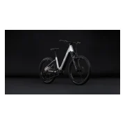 Cube Reaction Hybrid SLX 800