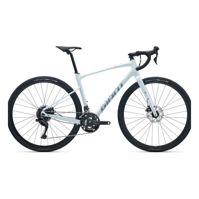 Giant Revolt 2 Cues U4020 Icicle