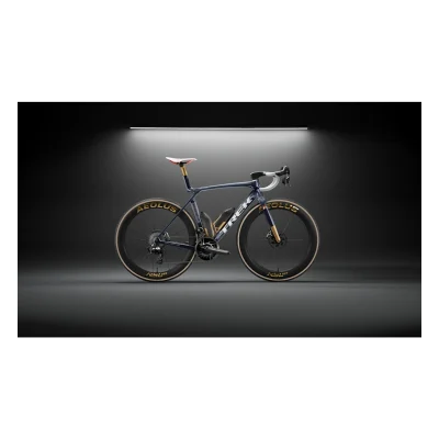 Trek Madone SLR 9 AXS Gen 8 No. 76 ICON